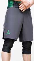 2-in-1 shorts "Born in the Shadow"